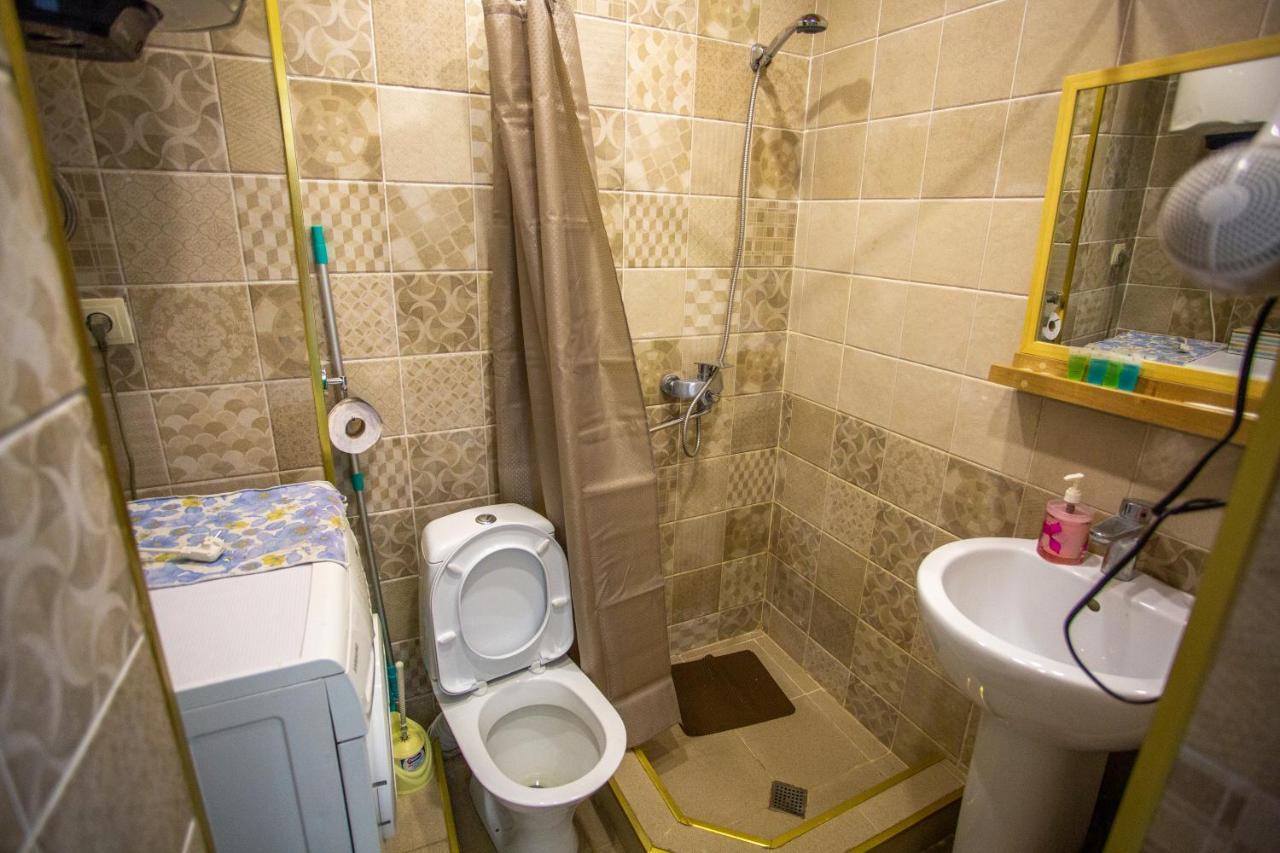 Downtown Apartment Near Sulfur Baths Tbilisi Exterior foto