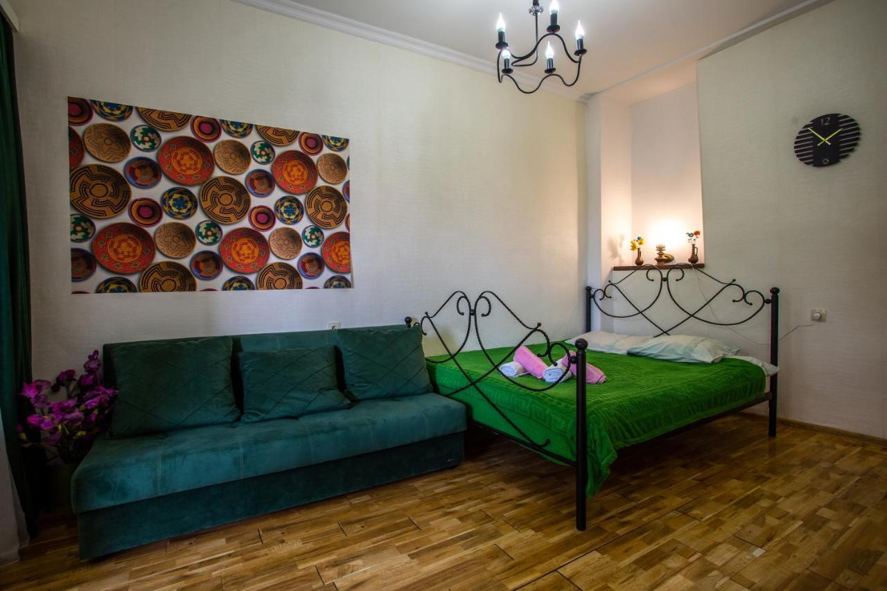 Downtown Apartment Near Sulfur Baths Tbilisi Exterior foto